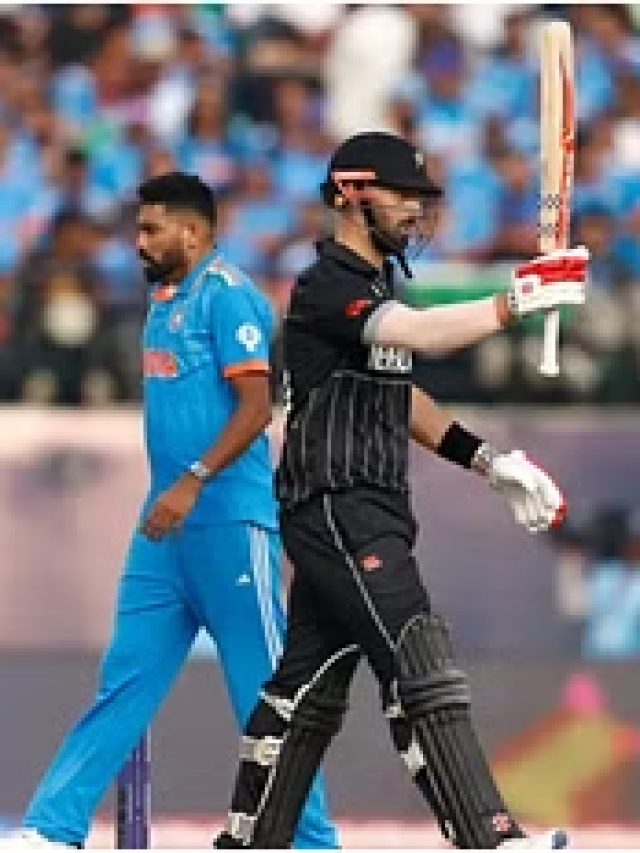 Live IND vs NZ: 205 रन के स्कोर पर न्यूजीलैंड का चौथा विकेट गिरा, कुलदीप ने लाथम को आउट किया